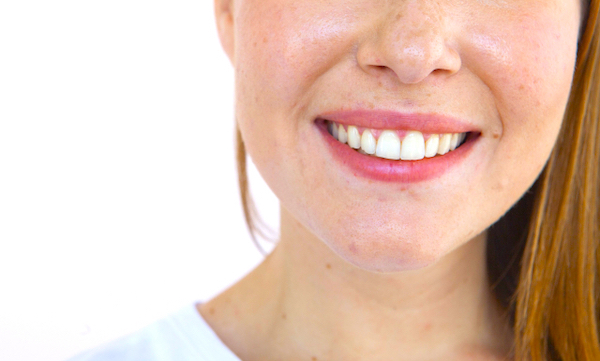 三好歯科 自由が丘｜ブログ｜2022年4月から保険適用「CADCAMインレー」について｜女性の画像